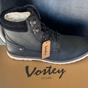 Vostey Men's Dark Gray Lace-Up Boots